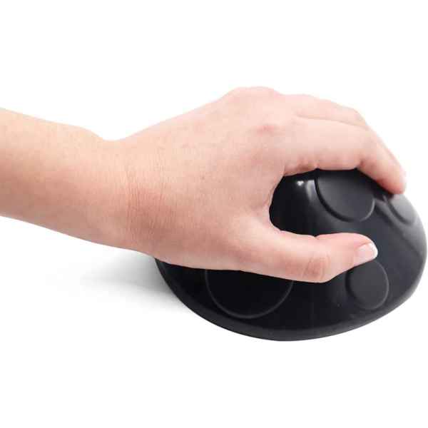 Burköppnare Enkel a hand holding a black object