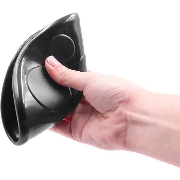 Burköppnare Enkel a hand holding a black object