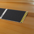 rullstolsramp 30 cm placerad vid tröskel inomhus