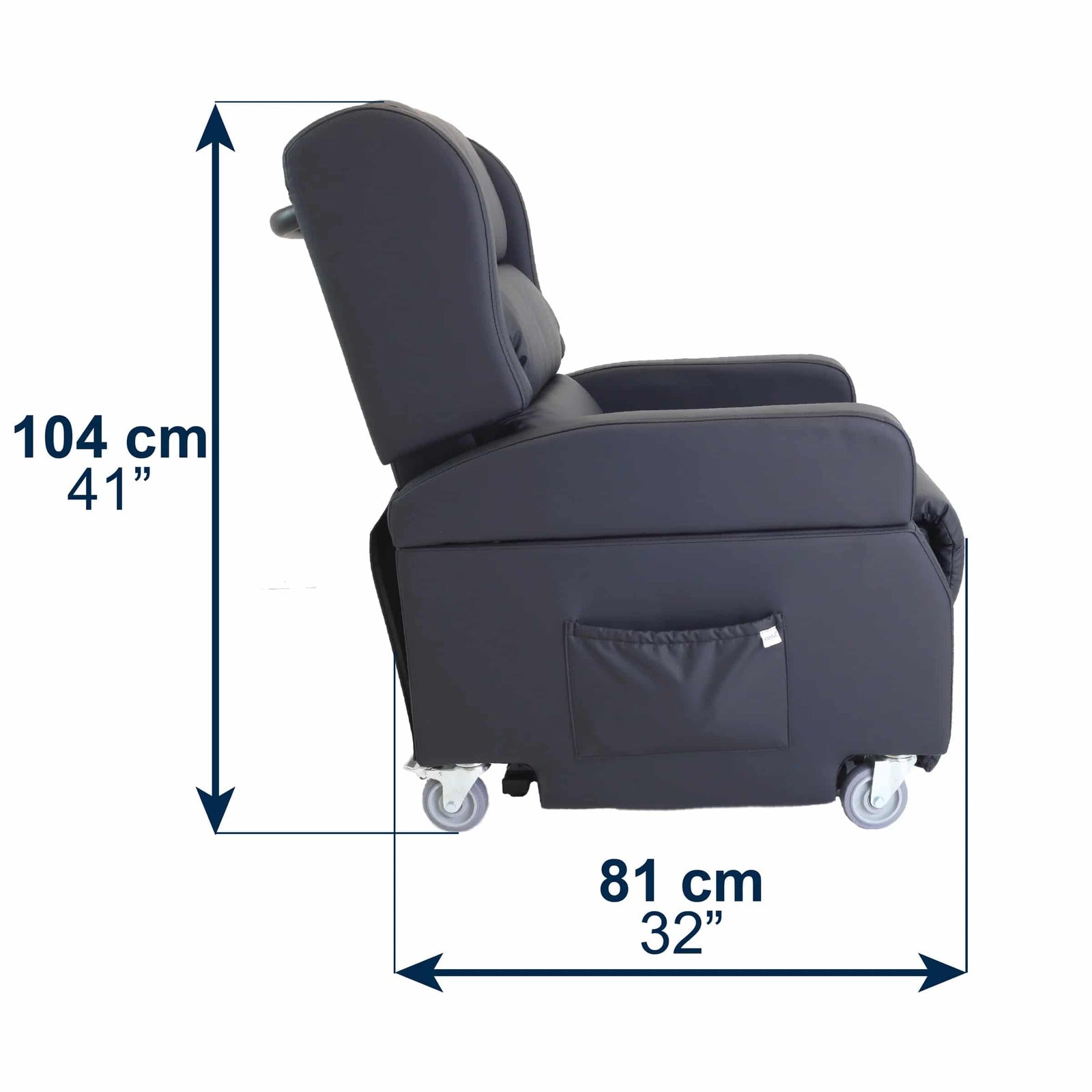 Elektrisk relaxfåtölj med uppresning och hjul med höjd 104 cm och djup 81 cm