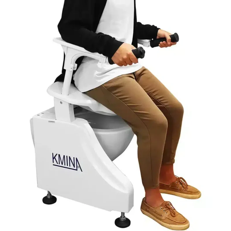 Användning av toalettstolshiss med eldriven lutning Elektrisk toalettstolshiss för en självständigt liv med armstöd i bruk