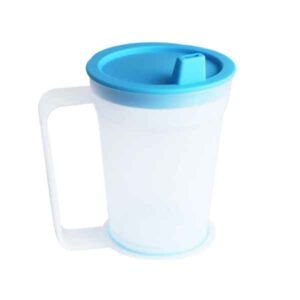 a plastic cup with a blue lid