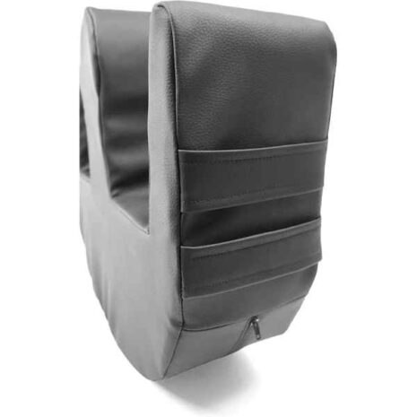 blob-3-65.jpg Vändkudde a black leather object with a zipper