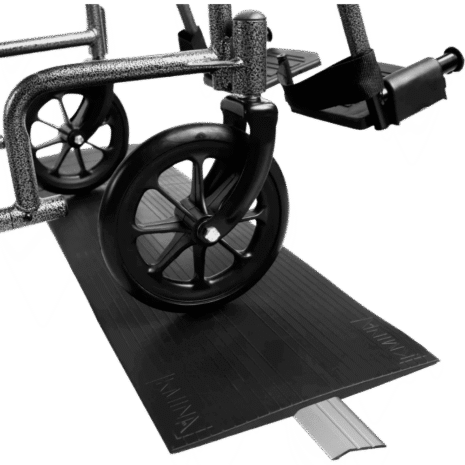 w90pk56i_batcheditor_fotor.png a wheel on a wheelchair