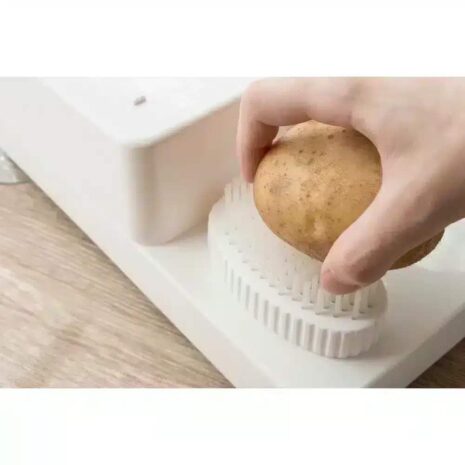 Tvätt av potatis Multifunktionell skärbräda Potatis skrubbas med borste på skärbrädan