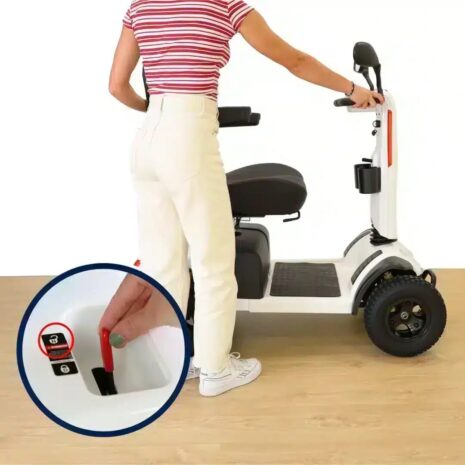 Elscooter med robust konstruktion Promenadskoter elscooter terränggående för vuxna med stående person bredvid