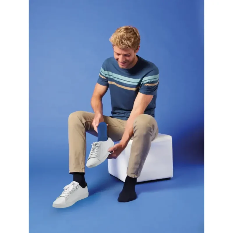 SpryStep Footplate höger Large i användning för stabilitet och balans