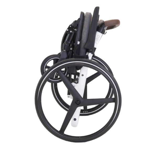 Rullstol PRO vit hopfälld konstruktion för transport Rullstol PRO vit hopfälld konstruktion för transport